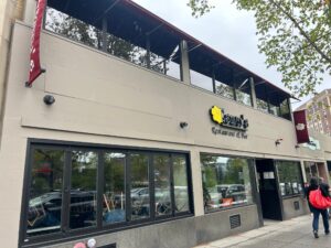 Restaurant updates: New Chinese restaurant near St. Mary's, a Popeyes on Comm Ave, Esmai's adds a roof deck, Sorriso Market closing both locations - Brookline.News